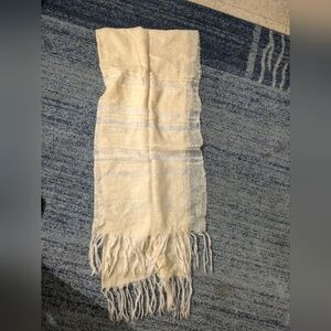 Woman's hand woven scarf